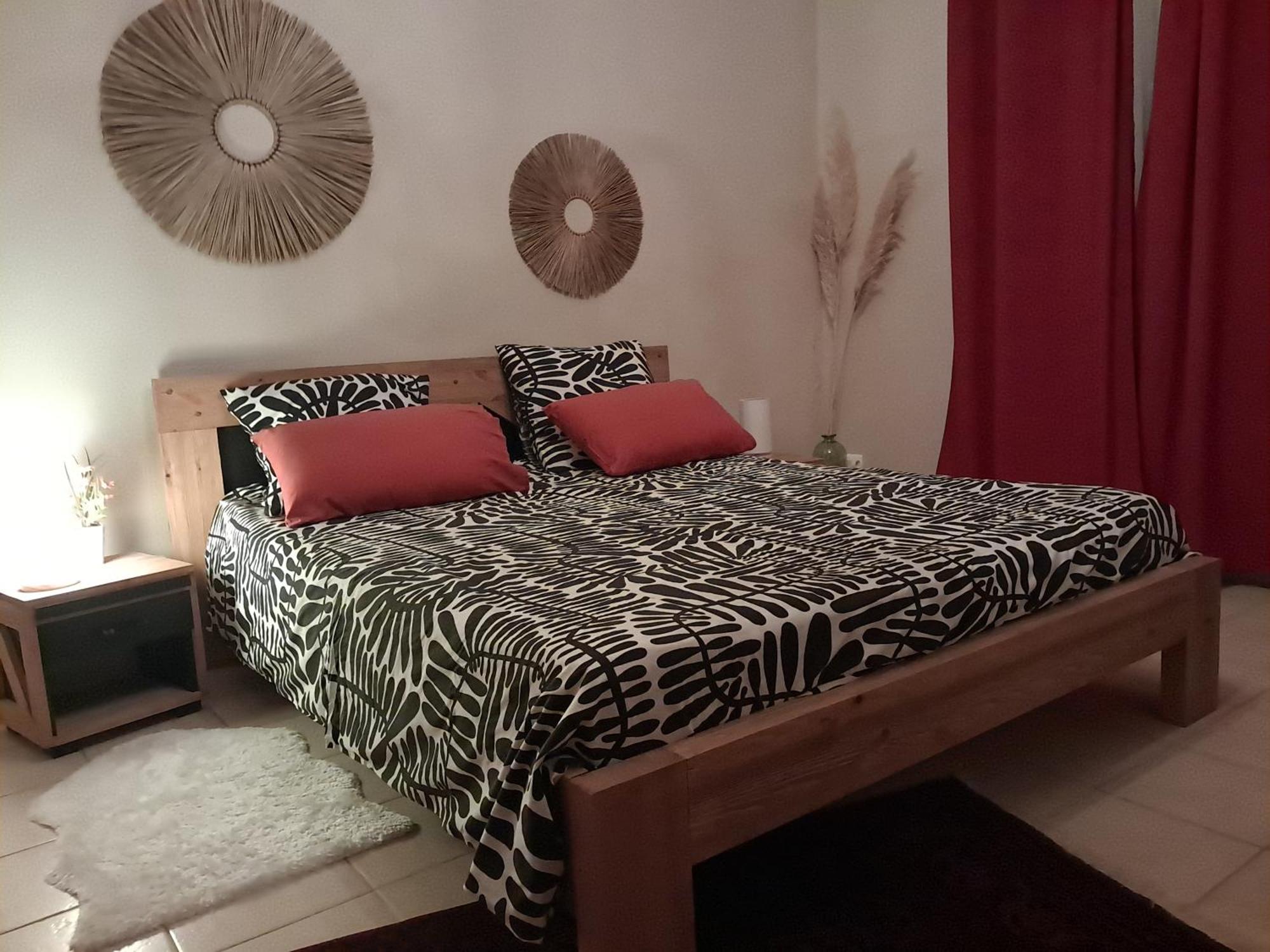 L'Oostaloo Logement De Vacances Usclas-l'Herault Dış mekan fotoğraf